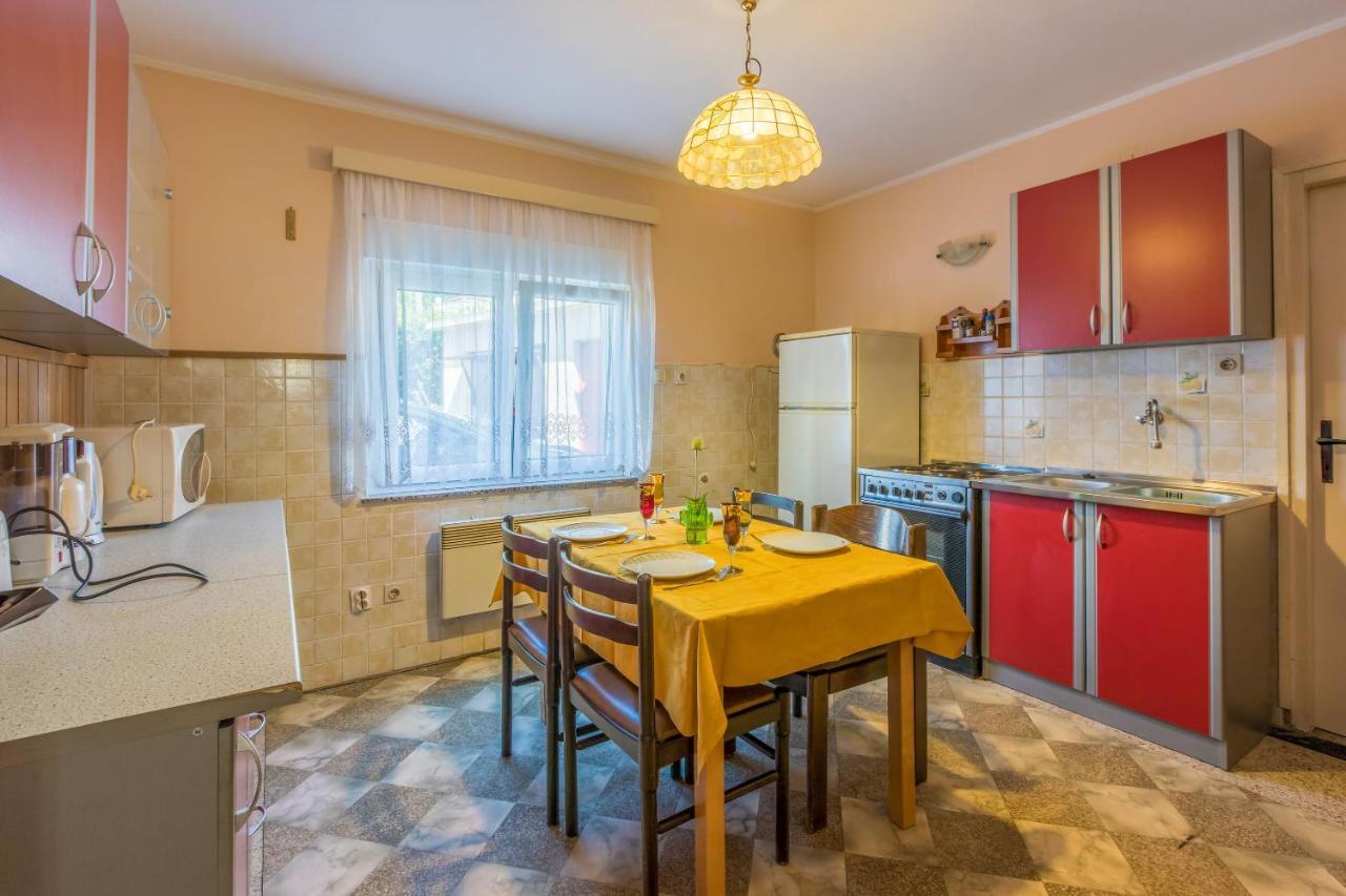 Apartment Eugen Crikvenica Esterno foto
